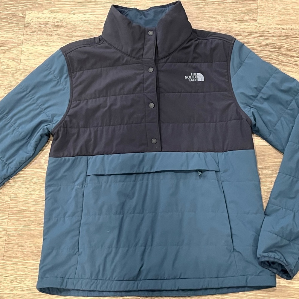 Women’s North Face Mountain Pullover